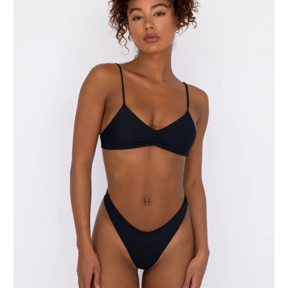 Skatie Betsy Bikini Top Medium